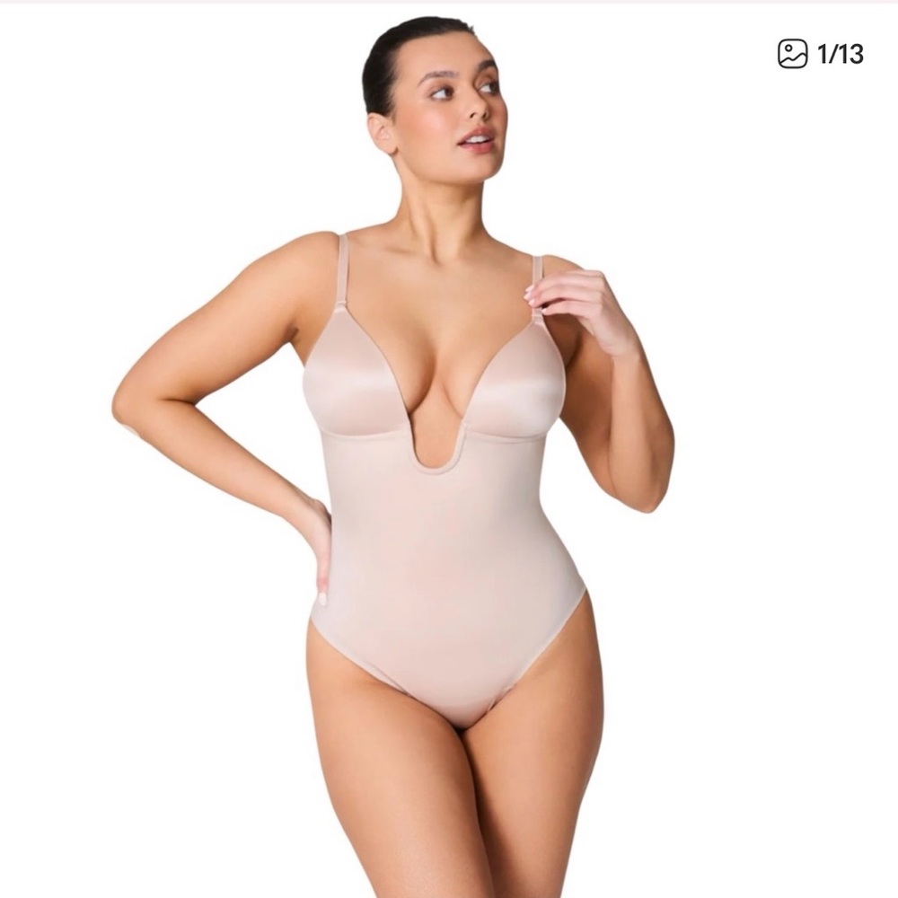 Spanx Suit Your Fancy Plunge Low-Back Thong Bodysuit Shapewear Beige Nude XL